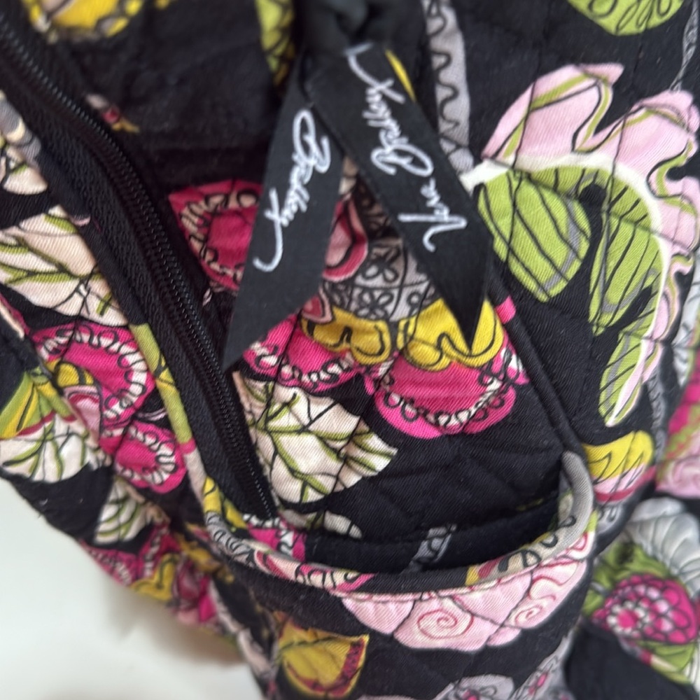 Vera Bradley Backpack 🎒 Floral Quilted black pink greens - Picture 8 of 16